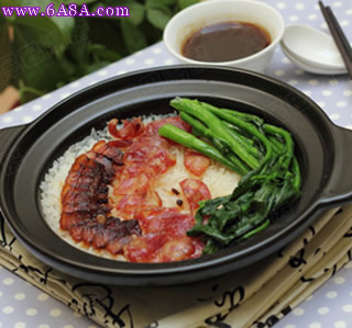 廣式臘味煲仔飯的做法 廣式臘味煲仔飯的做法