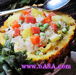 菠蘿炒飯的做法 菠蘿炒飯的做法