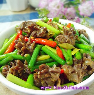 蒜薹菊花胗的做法 蒜薹菊花胗的做法