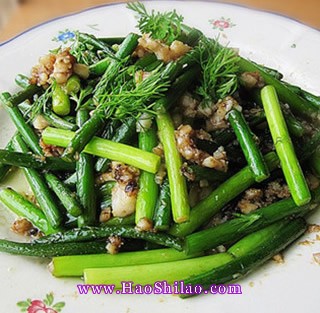 魚片炒蒜苔的做法 魚片炒蒜苔的做法