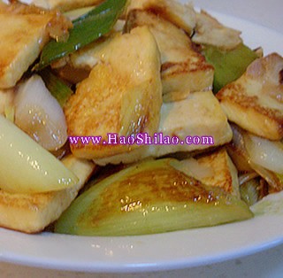大蔥燒豆腐的做法 大蔥燒豆腐的做法