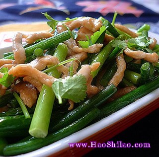 雞柳炒蒜苔的做法 雞柳炒蒜苔的做法