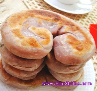 紫薯蔥油餅的做法 紫薯蔥油餅的做法