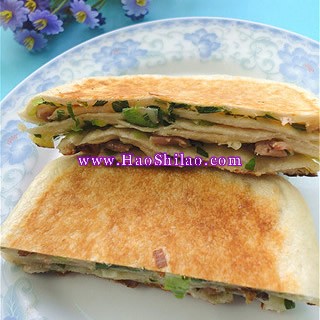 臘肉蔥油餅的做法 臘肉蔥油餅的做法