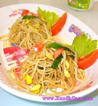 芽菜燜面的做法 芽菜燜面的做法