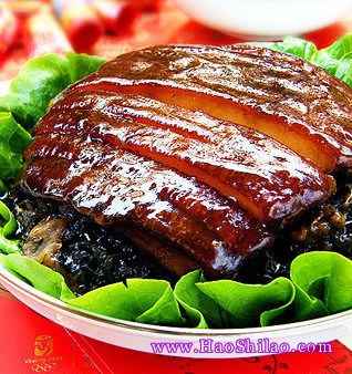 蒸蒸日上—梅干菜扣肉的做法 蒸蒸日上—梅干菜扣肉的做法