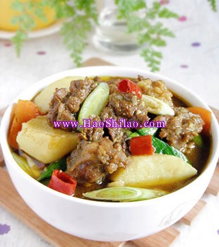 咖喱牛肉煲的做法 咖喱牛肉煲的做法