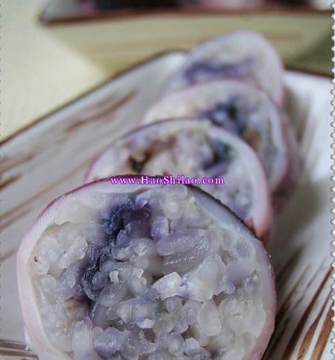 紫魷魚(yú)包飯的做法 紫魷魚(yú)包飯的做法