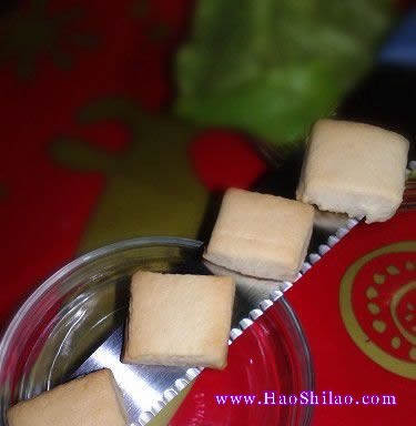 奶香小方塊的做法 奶香小方塊的做法