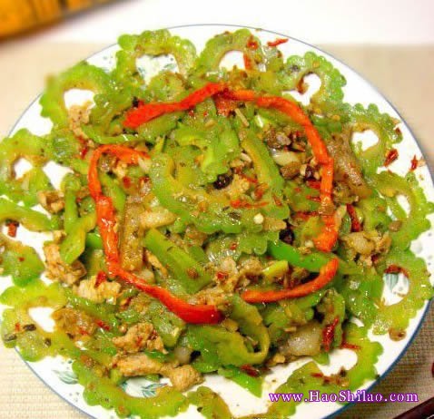 黑豆豉炒苦瓜的做法 黑豆豉炒苦瓜的做法