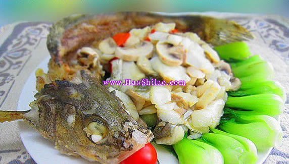 骨香鱸魚的做法 骨香鱸魚的做法
