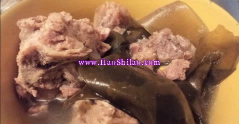 筒子骨海帶湯的做法 筒子骨海帶湯的做法