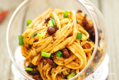 �ɰ�����������