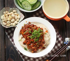 香菇肉末炸醬面的做法 香菇肉末炸醬面的做法