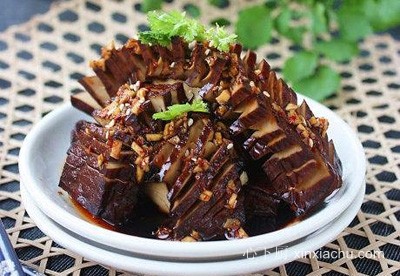 香拌武岡鹵豆腐的做法 香拌武岡鹵豆腐的做法