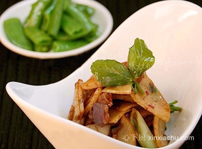 ���D�K������