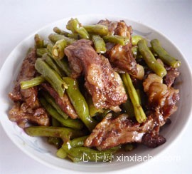 �ŹǶ���ճ���ӵ�����