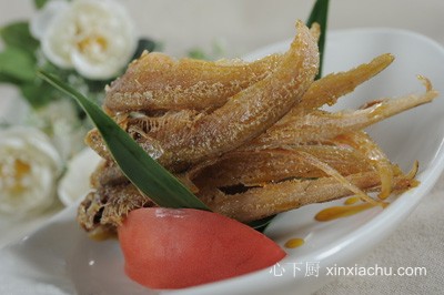 �����~������