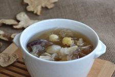 蓮子銀耳湯的做法 蓮子銀耳湯的做法