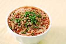 四川擔(dān)擔(dān)面的做法 四川擔(dān)擔(dān)面的做法