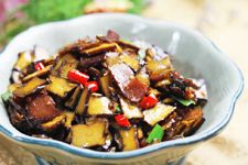 �R����������