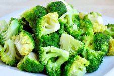 清炒西蘭花的做法 清炒西蘭花的做法