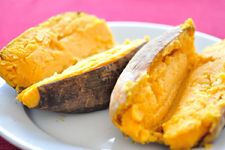 電烤箱烤紅薯的做法 電烤箱烤紅薯的做法