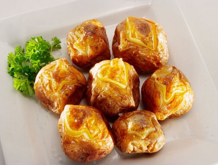 烤馬鈴薯的做法 烤馬鈴薯的做法