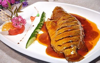 �����~������