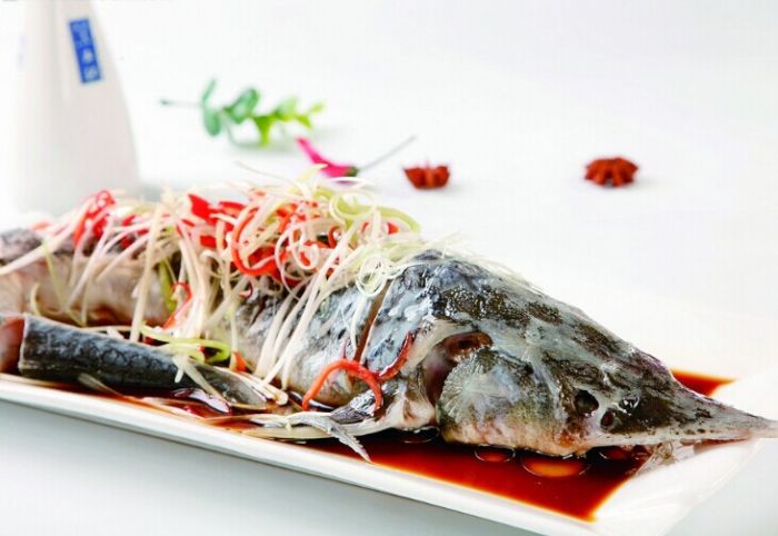 清蒸鱘魚的做法 清蒸鱘魚的做法