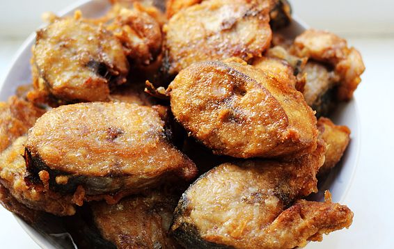 香脆炸魚(yú)的做法 香脆炸魚(yú)的做法