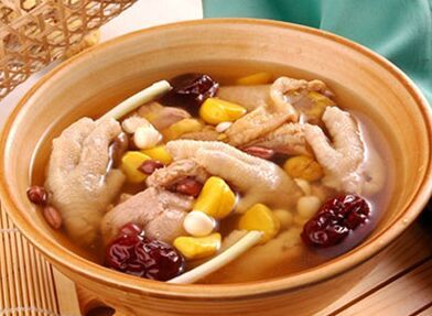 板栗燉雞的做法 板栗燉雞的做法