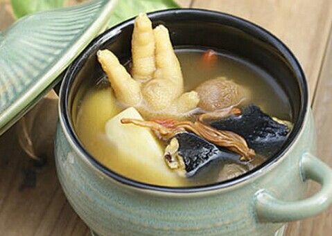 雞爪煲湯的做法 雞爪煲湯的做法