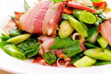 青蒜炒臘肉的做法 青蒜炒臘肉的做法