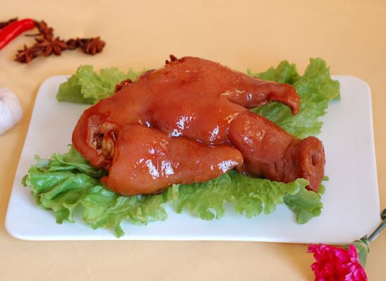 鹵豬頭肉的做法 鹵豬頭肉的做法